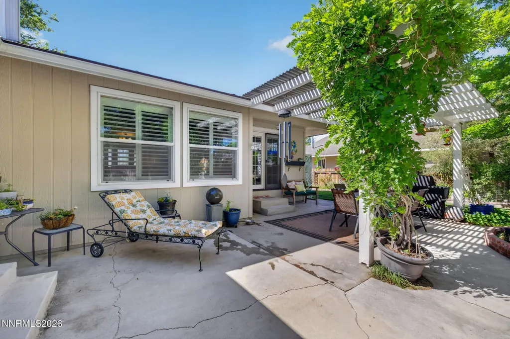 1492 Mary Jo Gardnerville NV 89460