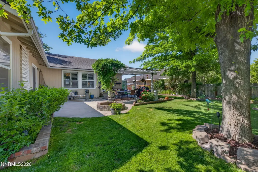 1492 Mary Jo Gardnerville NV 89460