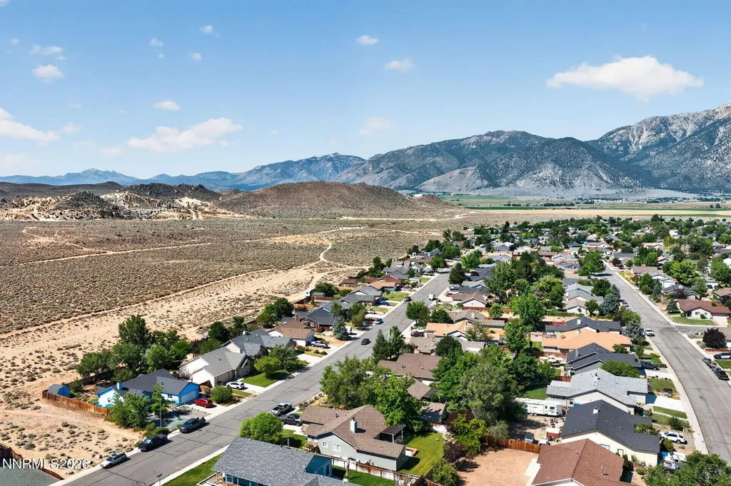 1492 Mary Jo Gardnerville NV 89460