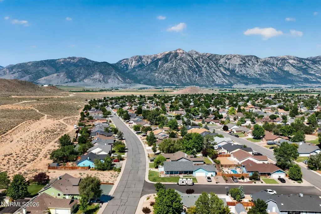 1492 Mary Jo Gardnerville NV 89460