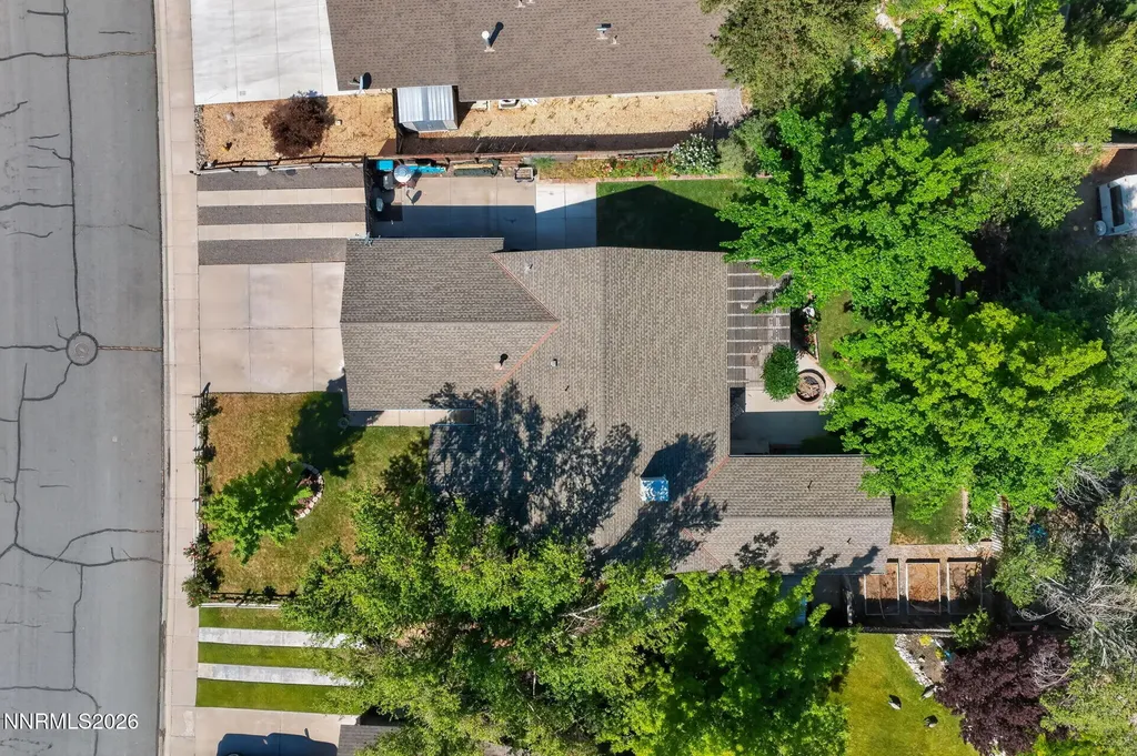 1492 Mary Jo Gardnerville NV 89460
