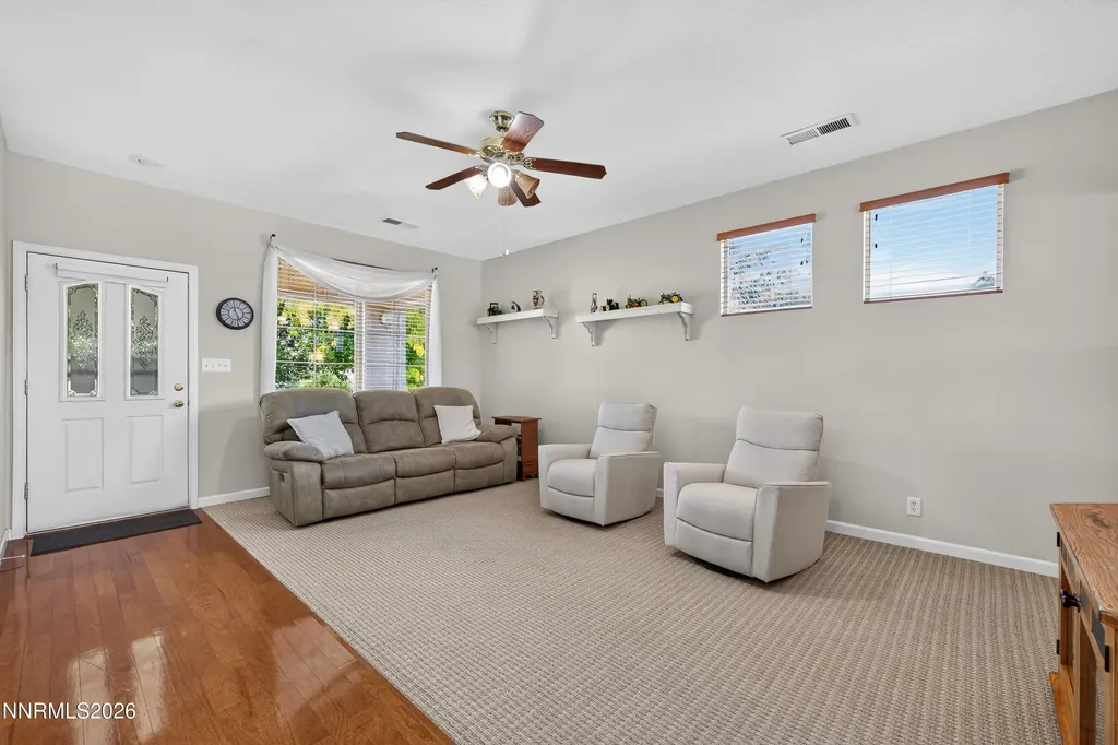 1319 Winnies Fernley NV 89408