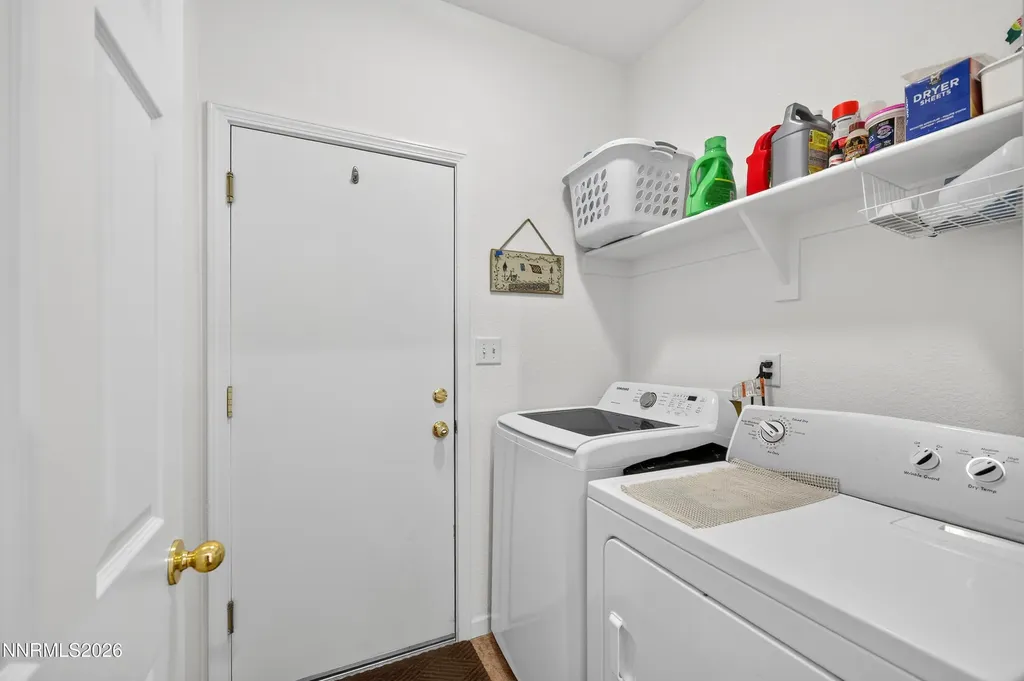 1319 Winnies Fernley NV 89408