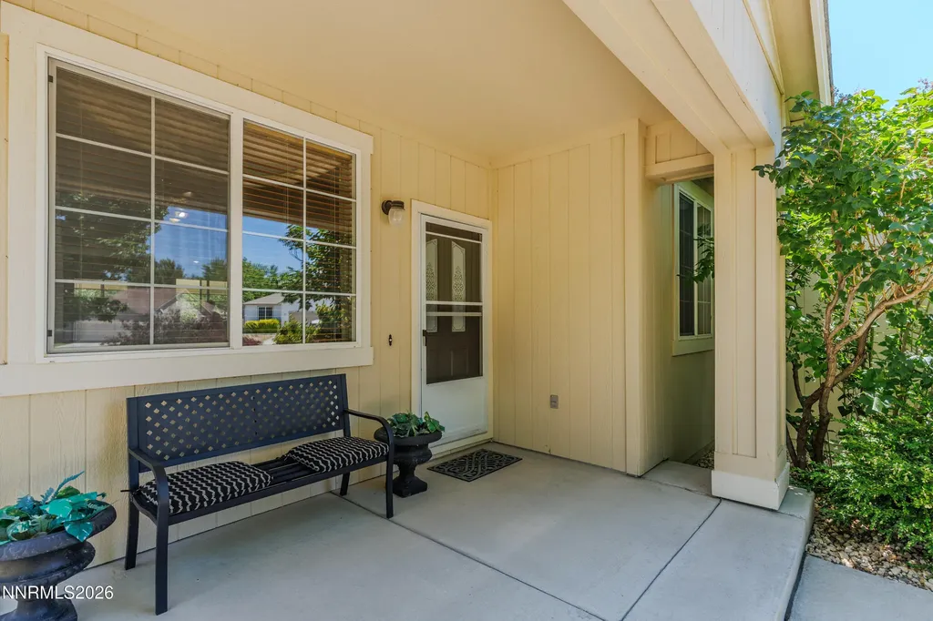 1319 Winnies Fernley NV 89408