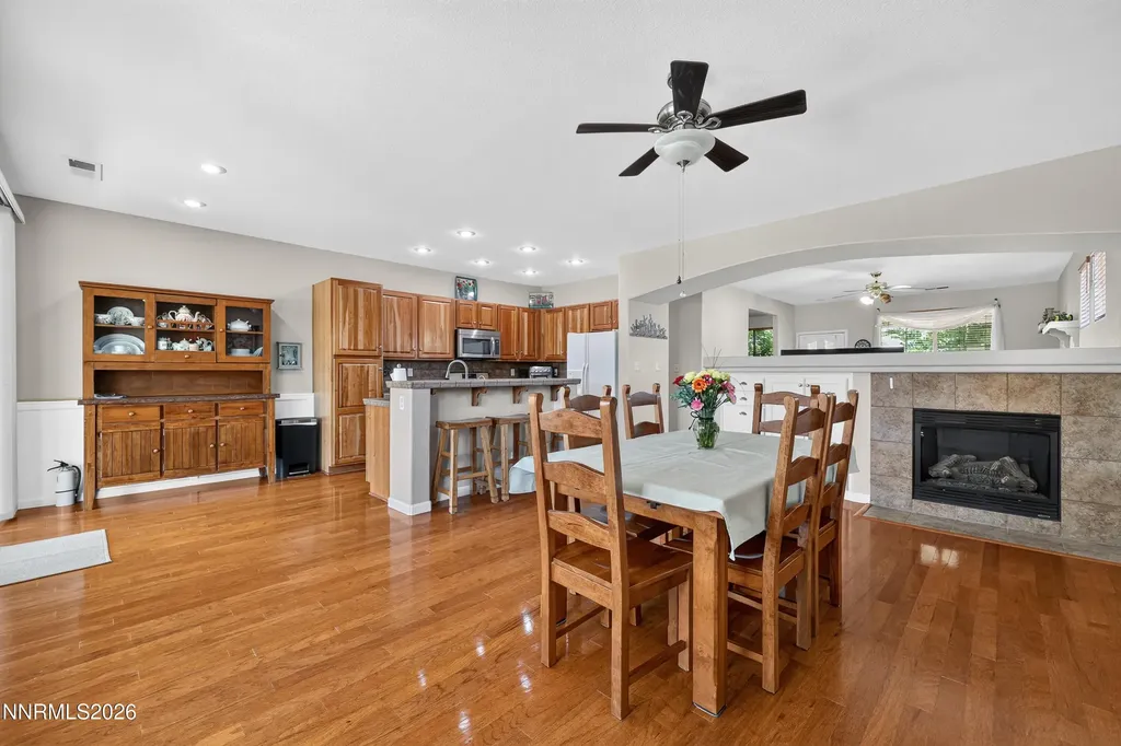1319 Winnies Fernley NV 89408