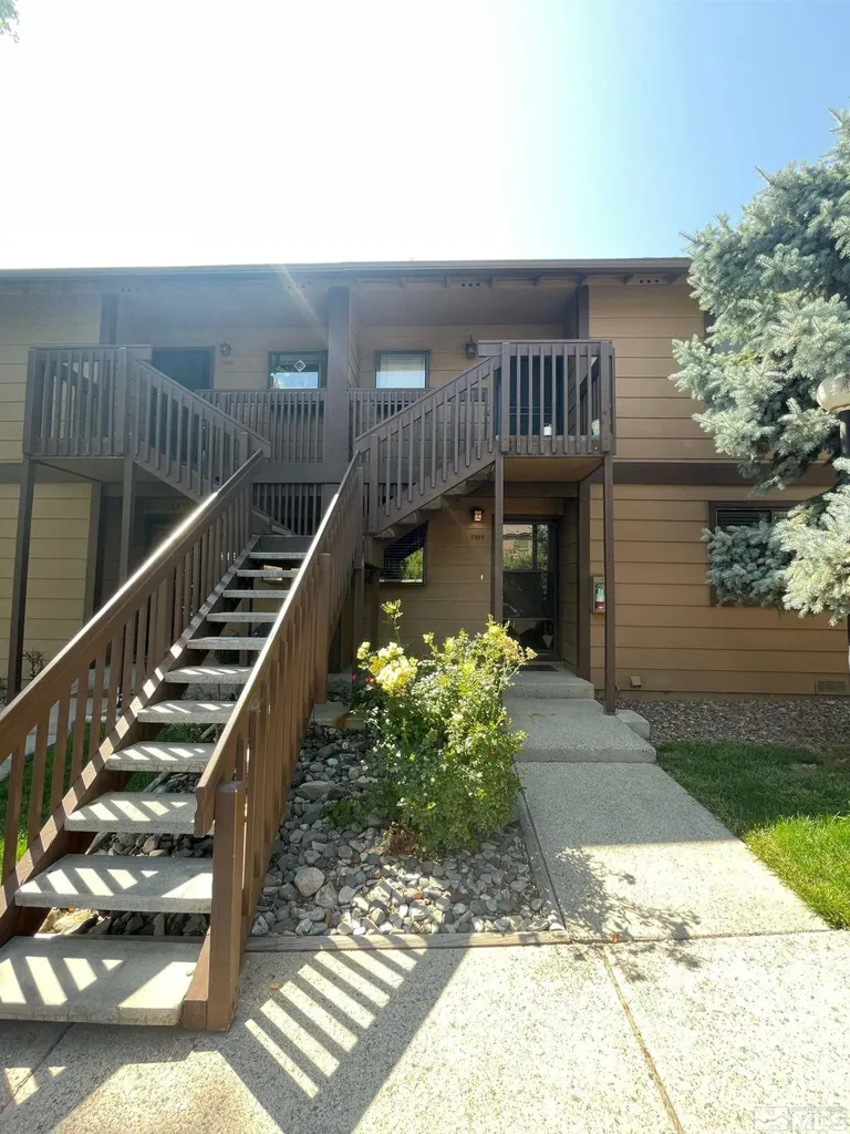 2989 Tierra Verde Reno NV 89512