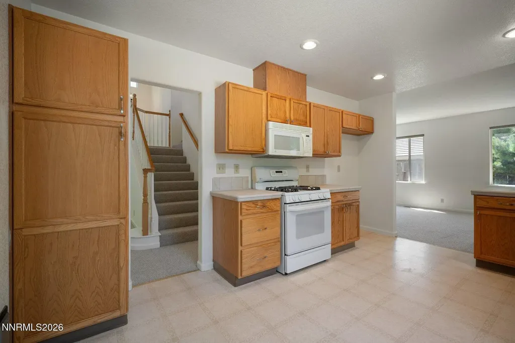 2555 Glen Eagles Reno NV 89523