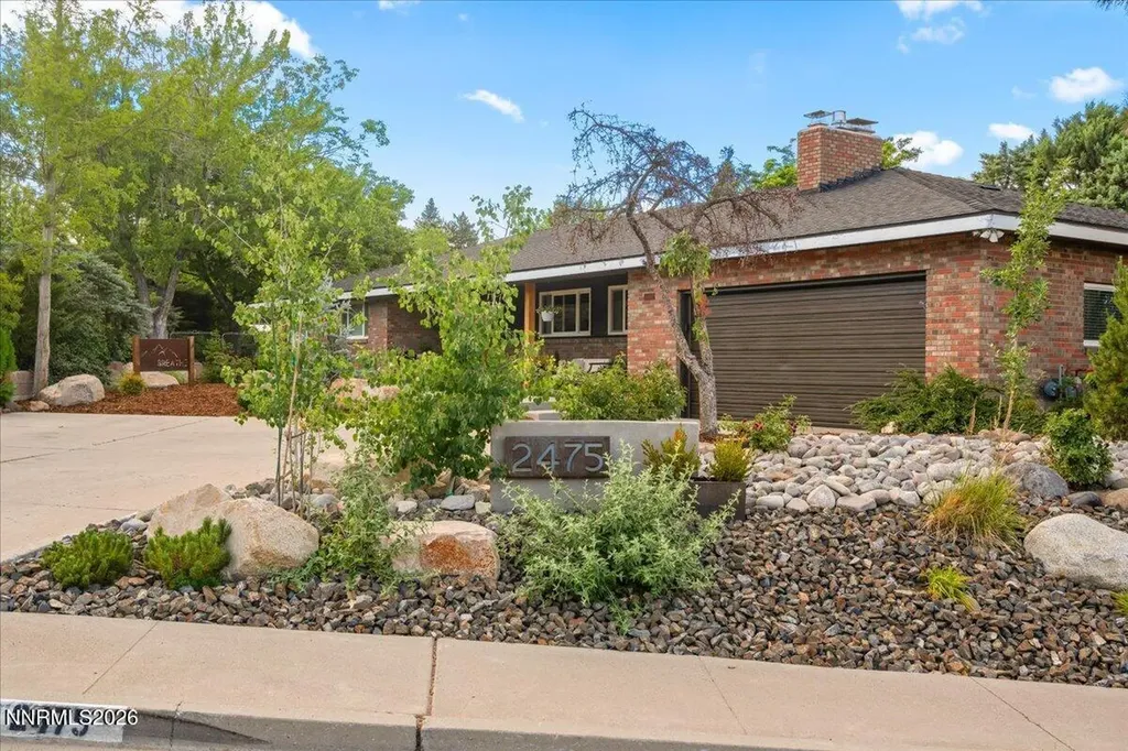 2475 Pioneer Reno NV 89509