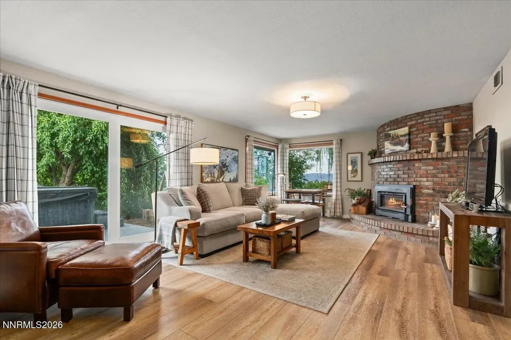 2475 Pioneer Reno NV 89509