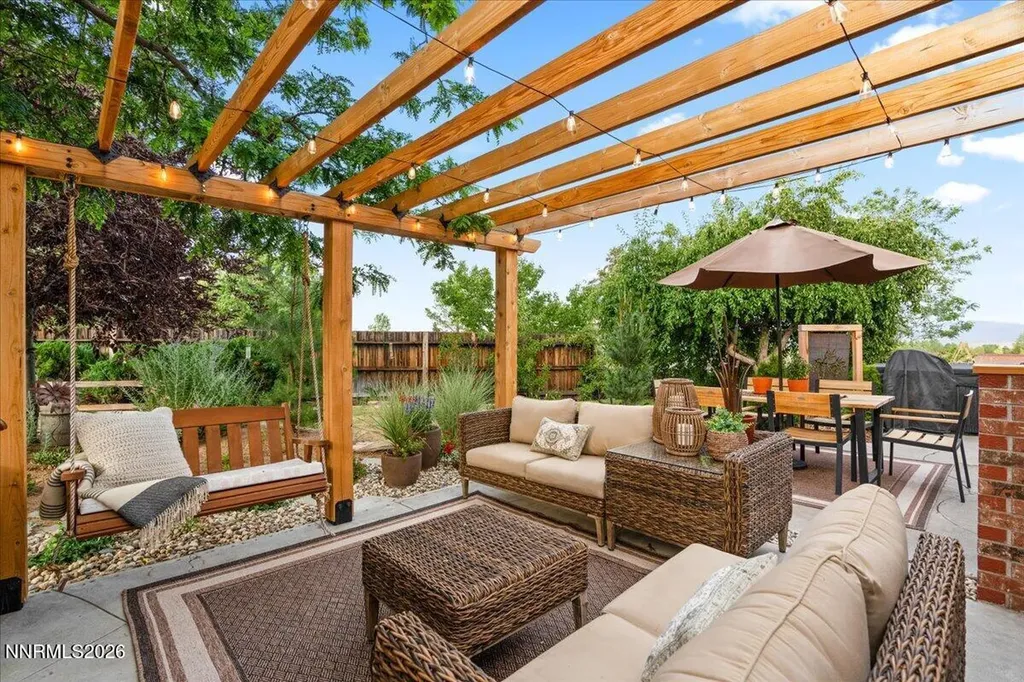 2475 Pioneer Reno NV 89509