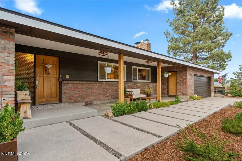 2475 Pioneer Reno NV 89509