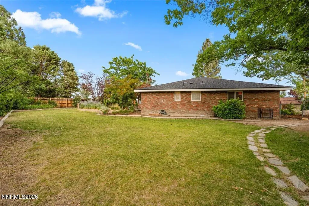 2475 Pioneer Reno NV 89509