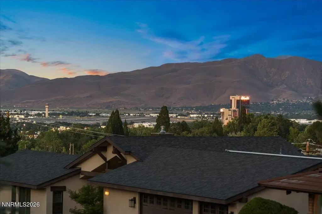 2475 Pioneer Reno NV 89509