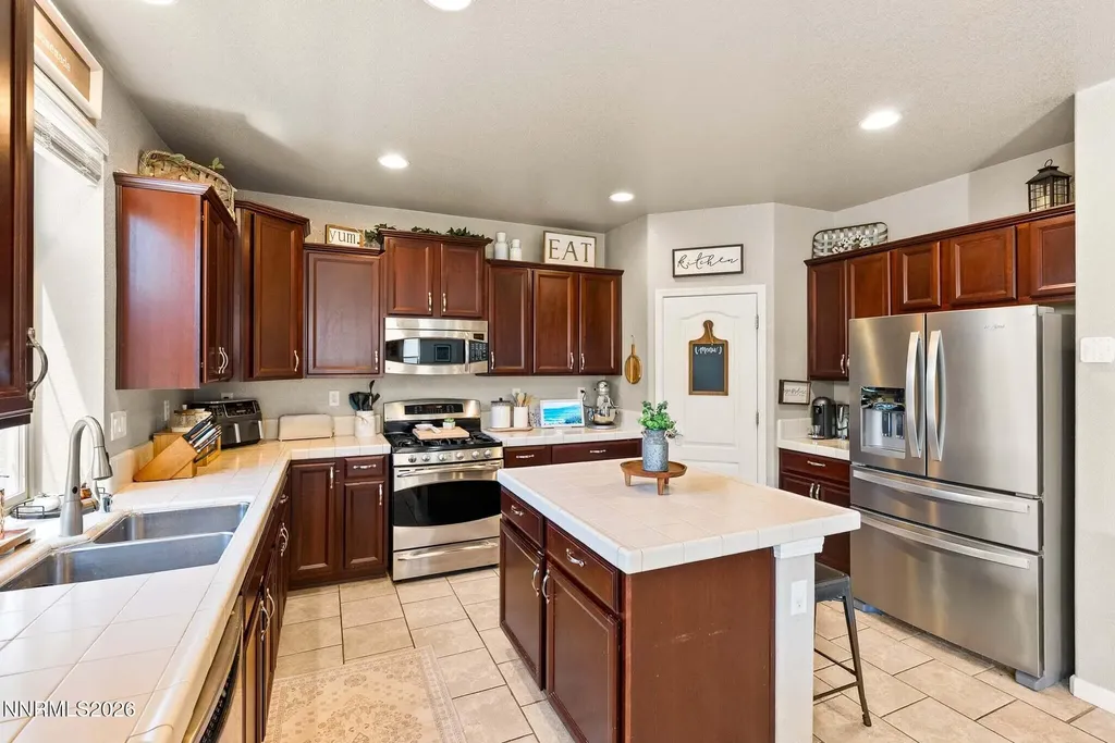 3959 White Oak Sparks NV 89436