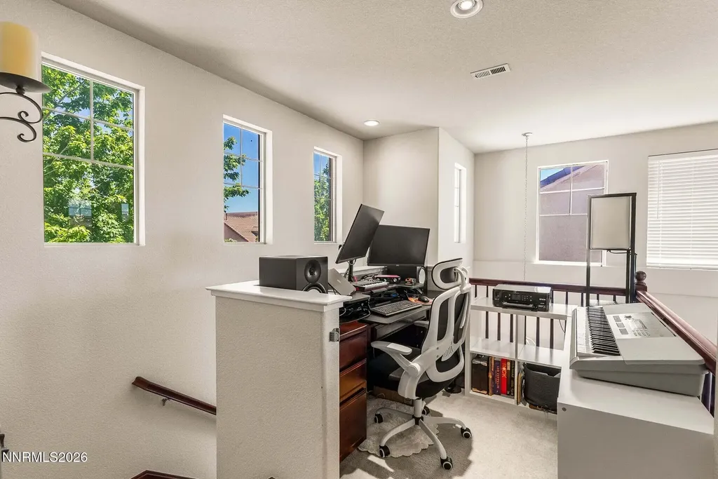 3959 White Oak Sparks NV 89436