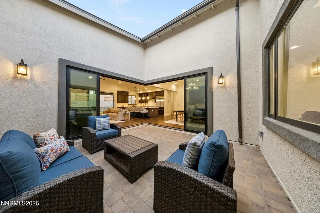 2348 Hammer Falls Reno NV 89521