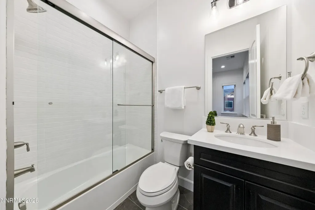 2348 Hammer Falls Reno NV 89521