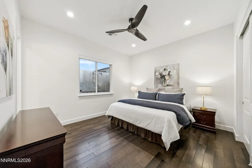 2348 Hammer Falls Reno NV 89521