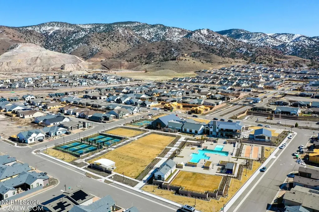 2348 Hammer Falls Reno NV 89521