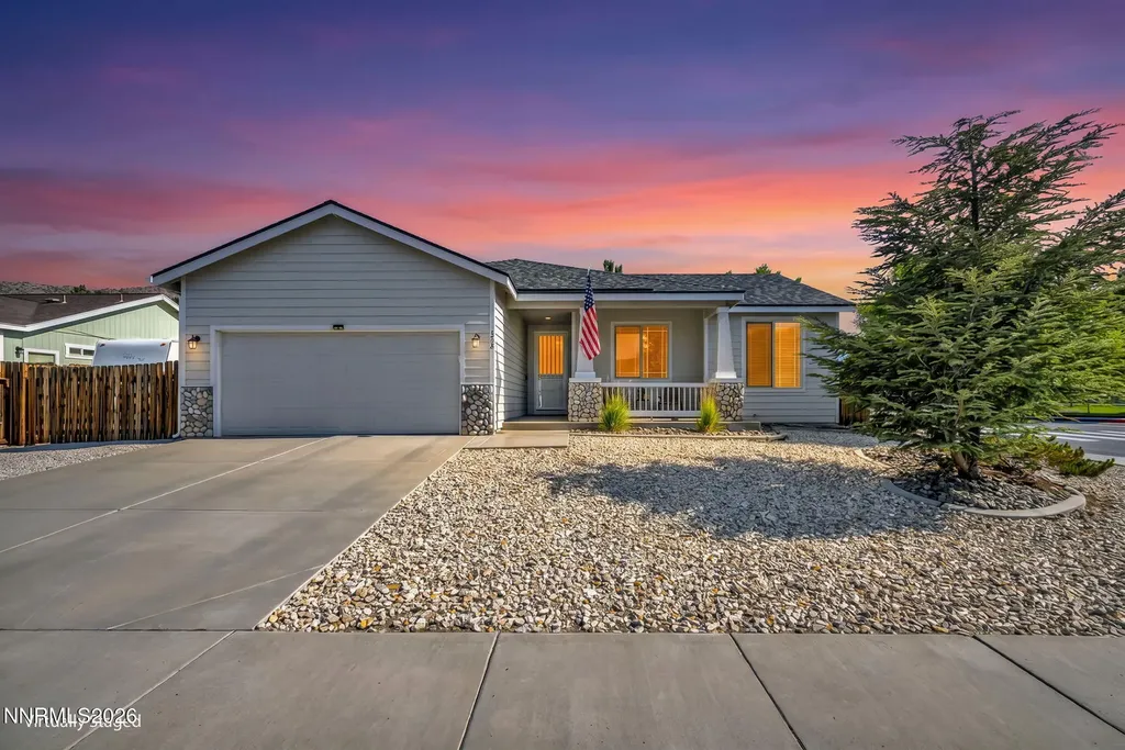 200 Crown Point Dayton NV 89403
