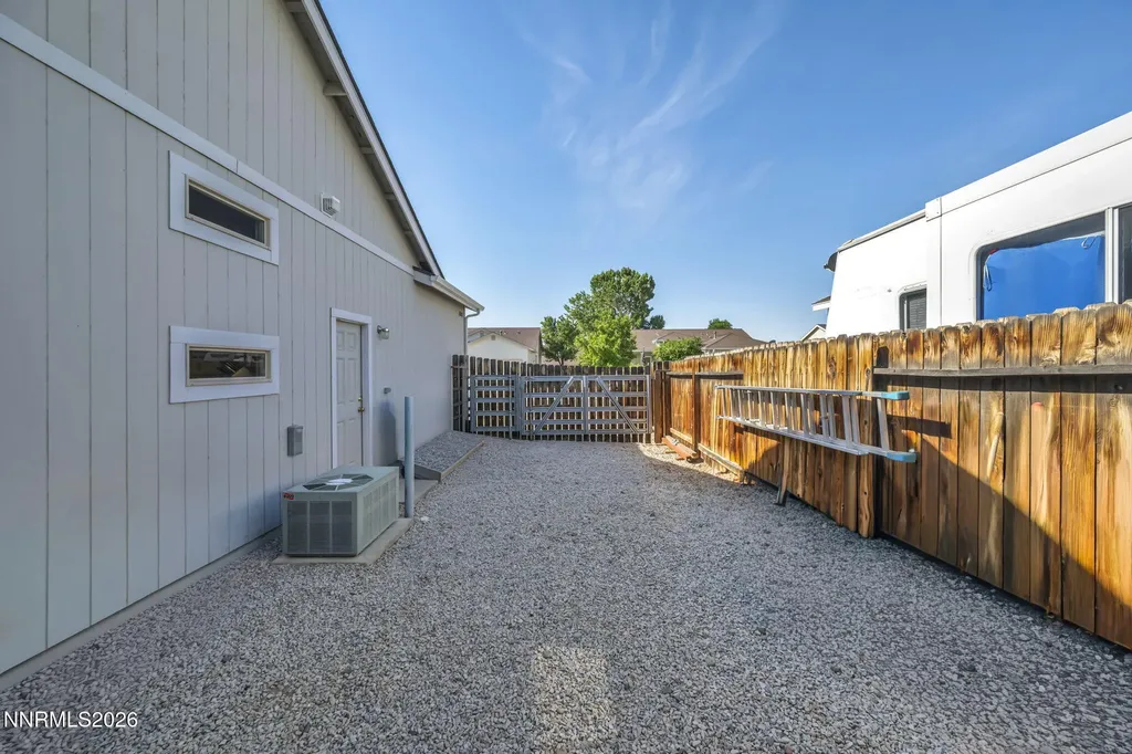 200 Crown Point Dayton NV 89403