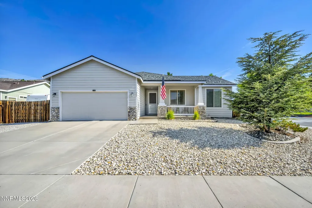 200 Crown Point Dayton NV 89403