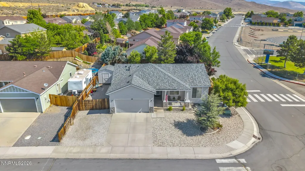 200 Crown Point Dayton NV 89403