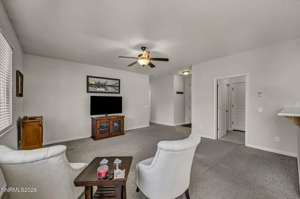 200 Crown Point Dayton NV 89403
