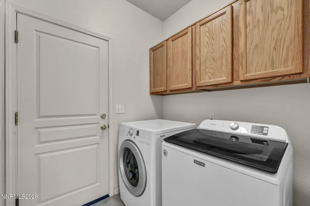 200 Crown Point Dayton NV 89403