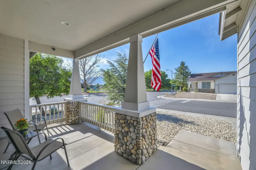 200 Crown Point Dayton NV 89403