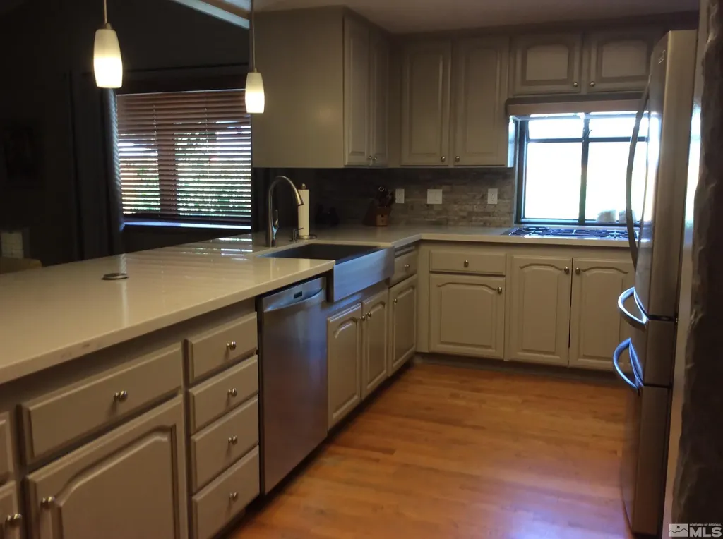 3815 Golden Springs Reno NV 89509
