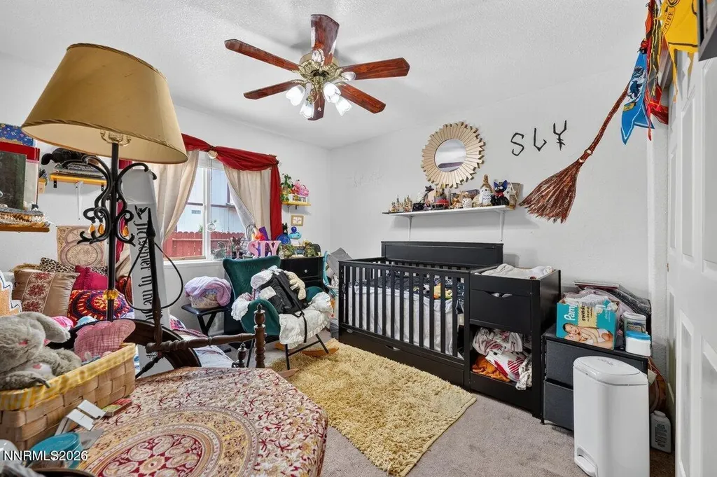 18329 Dustin Reno NV 89508