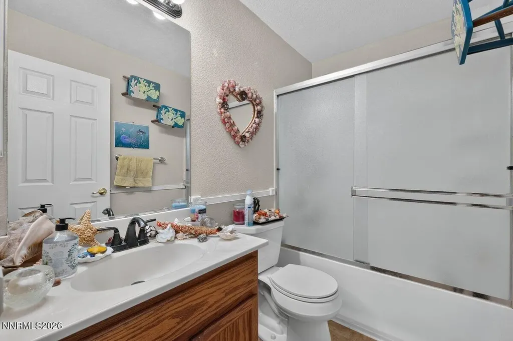 18329 Dustin Reno NV 89508