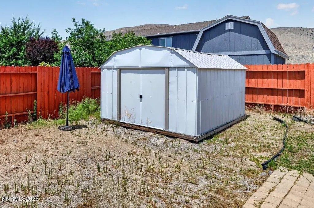 18329 Dustin Reno NV 89508