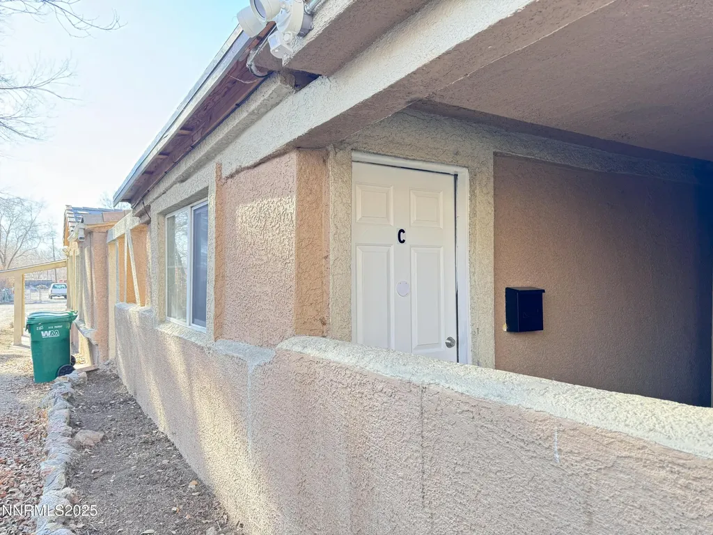 2065 1/2 Whitfield Reno NV 89512
