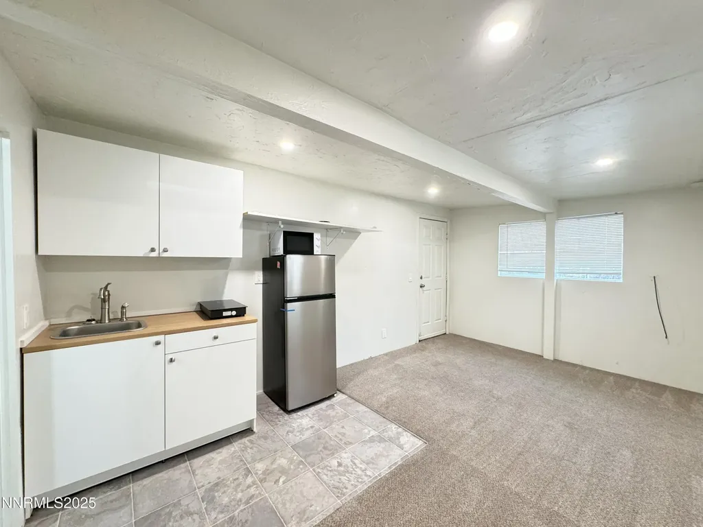 2065 1/2 Whitfield Reno NV 89512