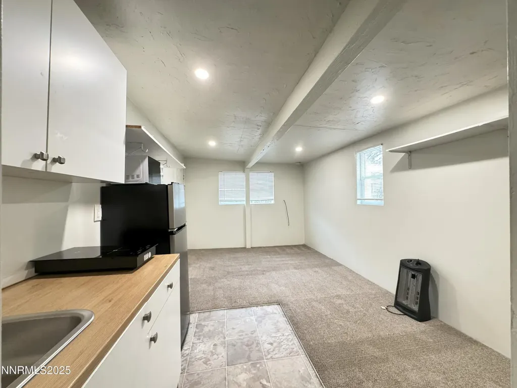 2065 1/2 Whitfield Reno NV 89512