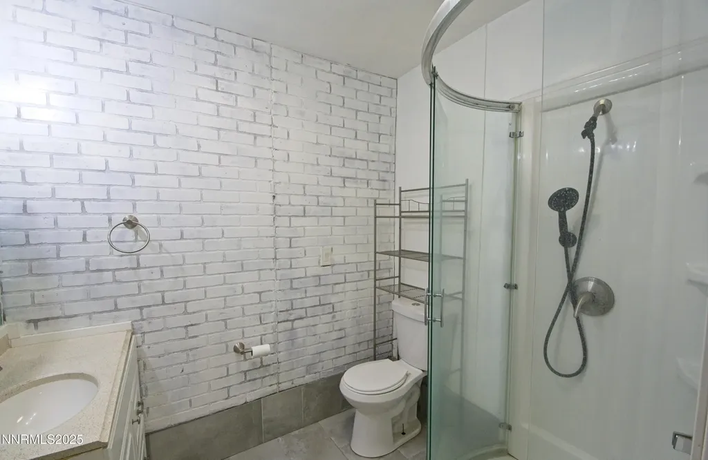 2065 1/2 Whitfield Reno NV 89512