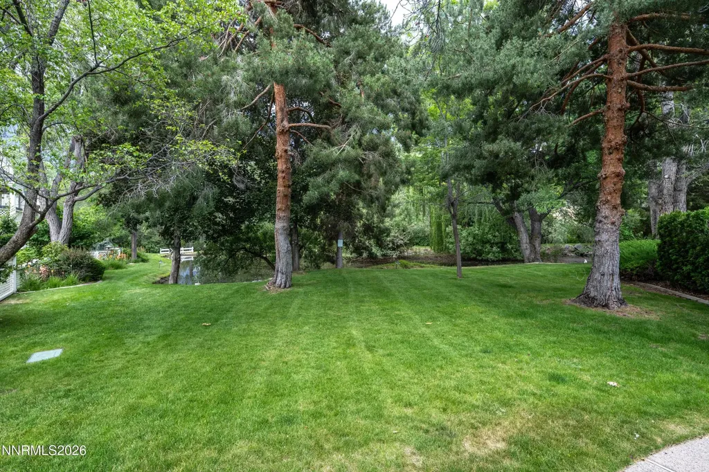 6302 Green Ranch Reno NV 89519