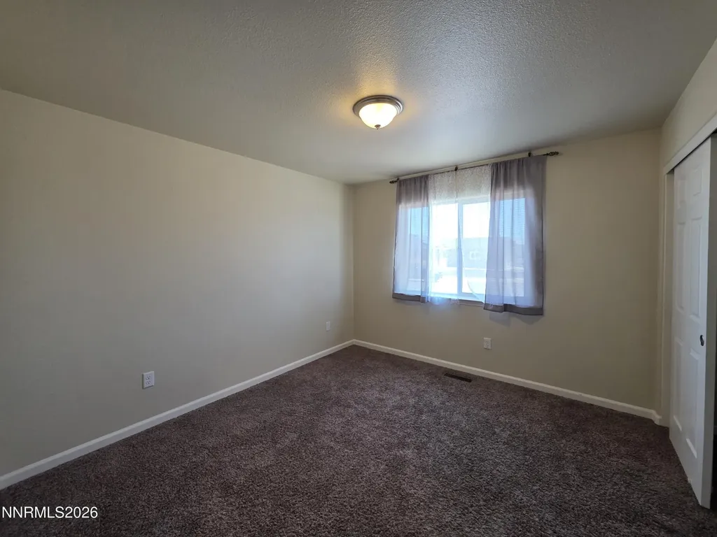 1808 Fort Sutter Fernley NV 89408