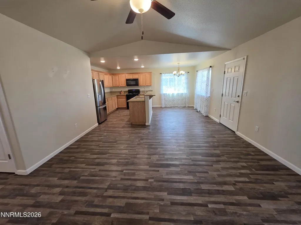 1808 Fort Sutter Fernley NV 89408
