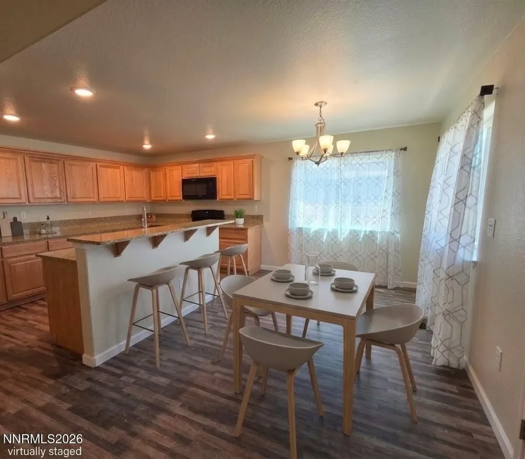1808 Fort Sutter Fernley NV 89408