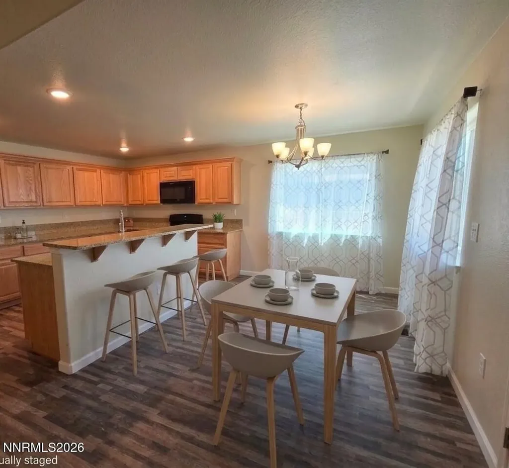 1808 Fort Sutter Fernley NV 89408