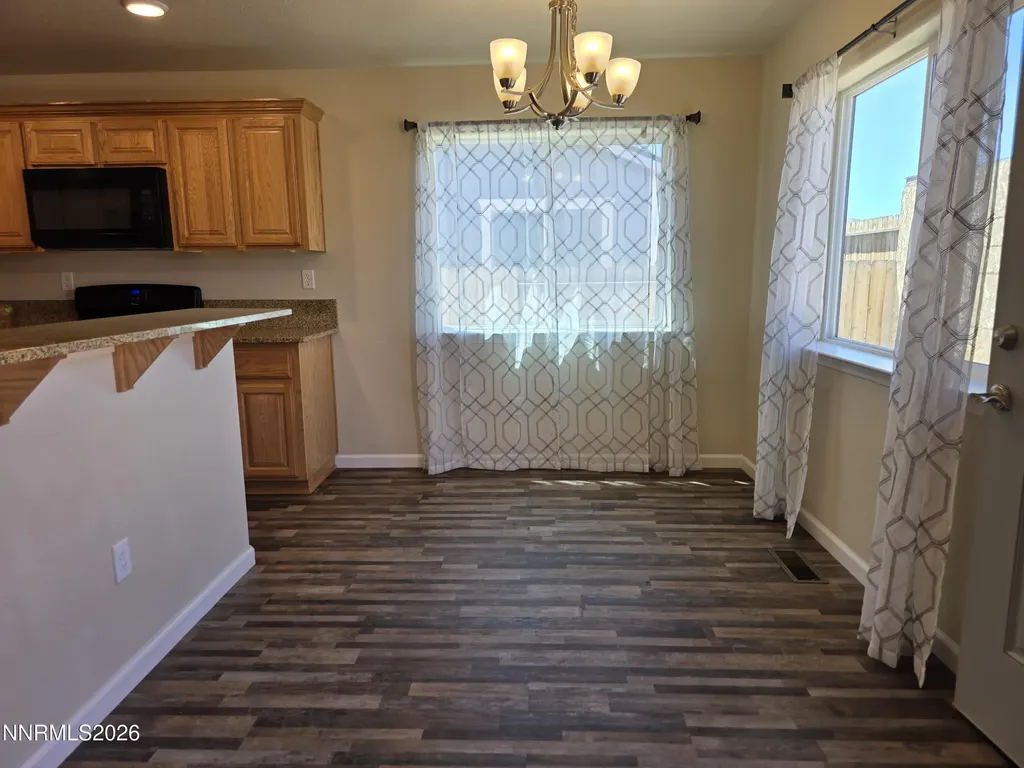 1808 Fort Sutter Fernley NV 89408