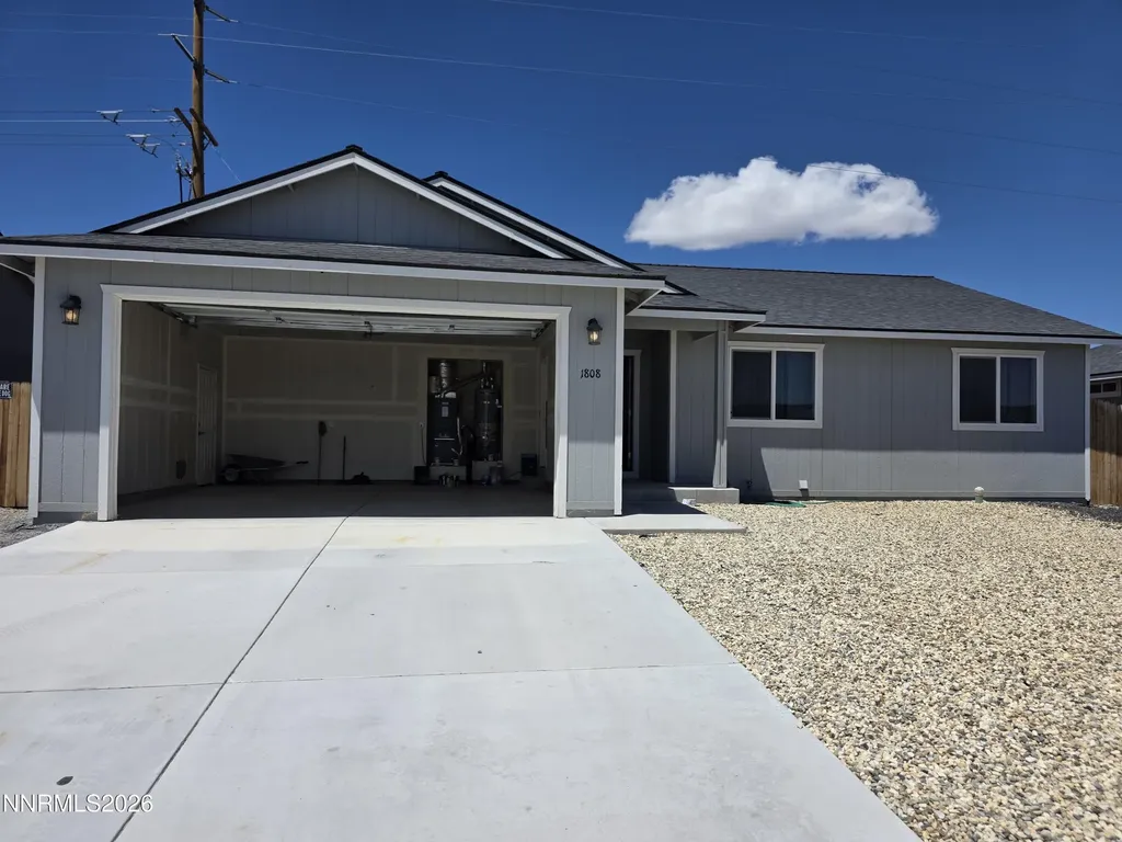 1808 Fort Sutter Fernley NV 89408