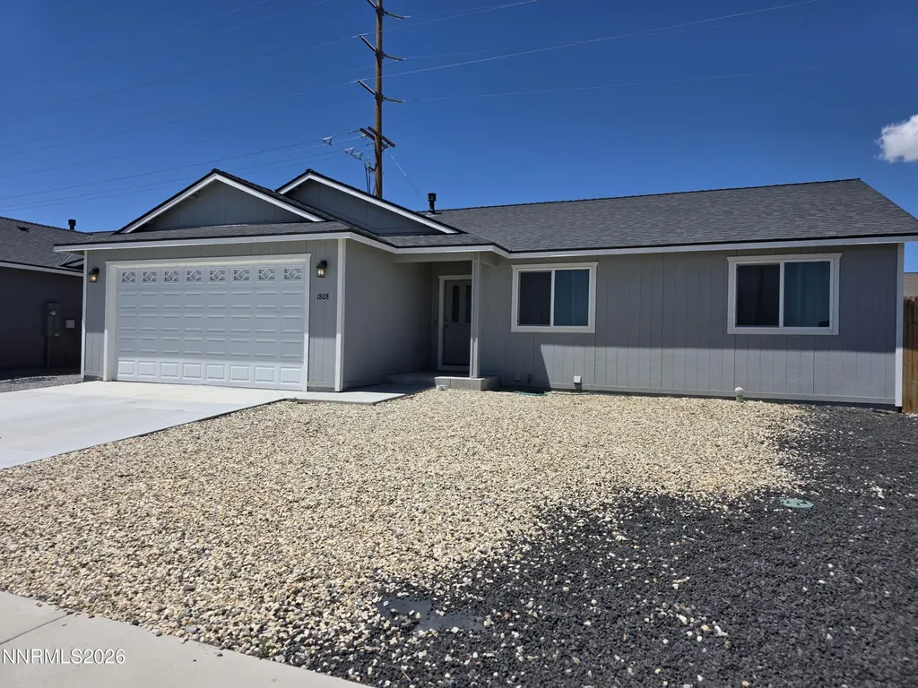 1808 Fort Sutter Fernley NV 89408