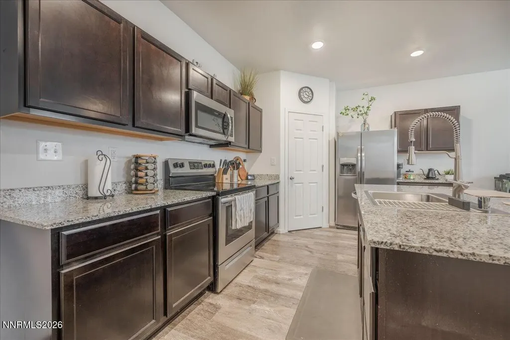 9865 Coastal Fog Reno NV 89506