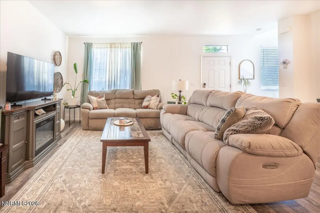 9865 Coastal Fog Reno NV 89506
