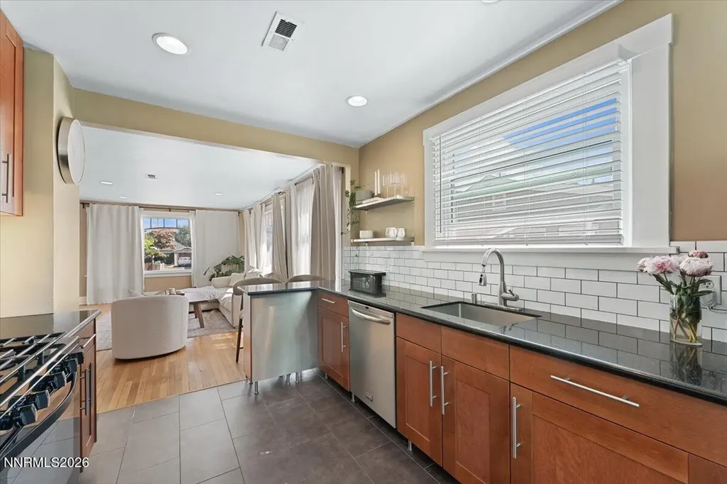 150 Pueblo Reno NV 89509