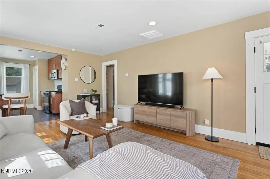 150 Pueblo Reno NV 89509